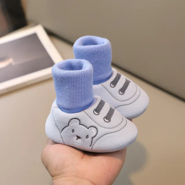 Komfortable und rutschfeste Sockenstrumpfschuhe für Kleinkinder - TinySteps