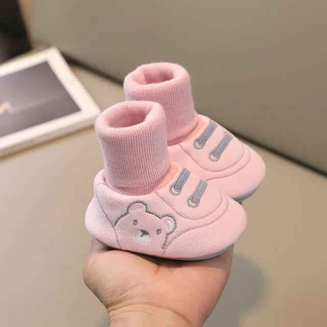 Komfortable und rutschfeste Sockenstrumpfschuhe für Kleinkinder - TinySteps