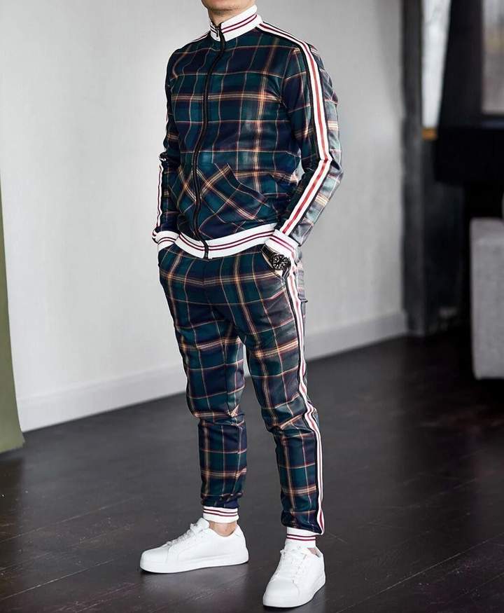 Modern men's suit with comfortable cut – Elias