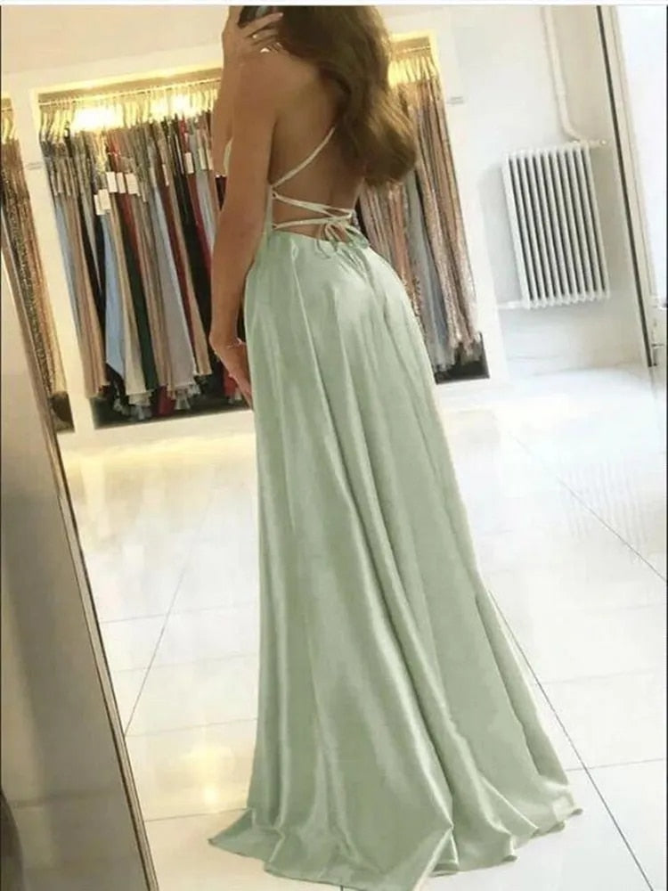 Leicht fallendes Maxikleid mit Seitenschlitz – Selina