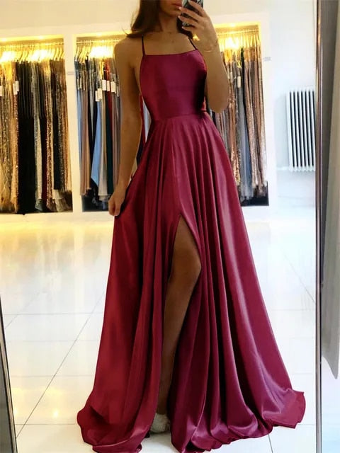 Leicht fallendes Maxikleid mit Seitenschlitz – Selina
