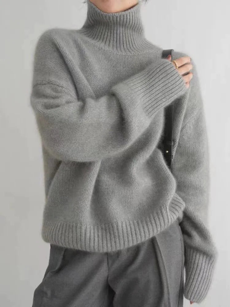 Cashmere Women's Turtleneck Sweater - Seraphina