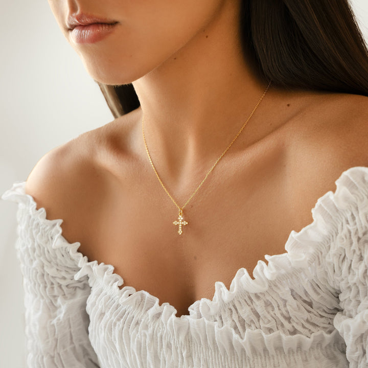 Stylish Cross Necklace – Clémence