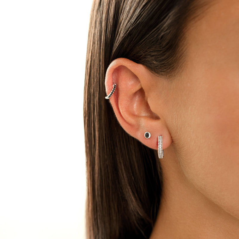 Compact Circle Earrings – Amira