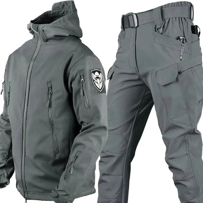 Set táctico para exteriores para hombres con chaqueta y pantalón – Cedric