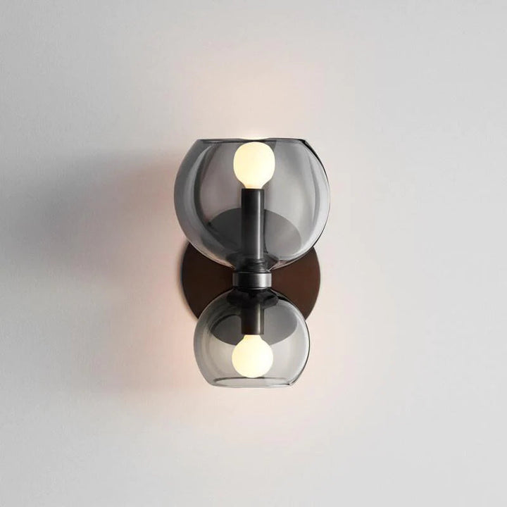 Minimalistische Doppel-LED-Wandleuchte, schwarz, Glas, modern, energiesparend, Innenbeleuchtung.