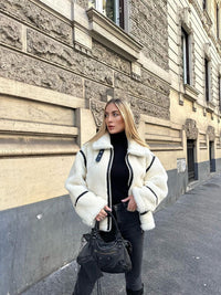 Teddy Pilot Jacket – Dilara | Trendy, Warm, Oversized & Stylish!