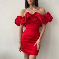 Dress with asymmetrical shoulder design – Elin