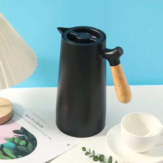 Stilfuld termoflaske med langvarig varme- og kuldeisolering – NordicTherm