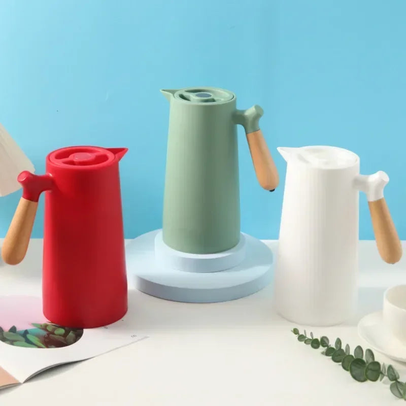 Stilfuld termoflaske med langvarig varme- og kuldeisolering – NordicTherm
