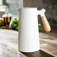 Stilfuld termoflaske med langvarig varme- og kuldeisolering – NordicTherm