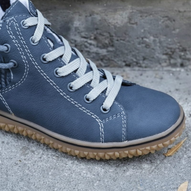 Gefütterte Wintertaugliche Stiefelette - Gina