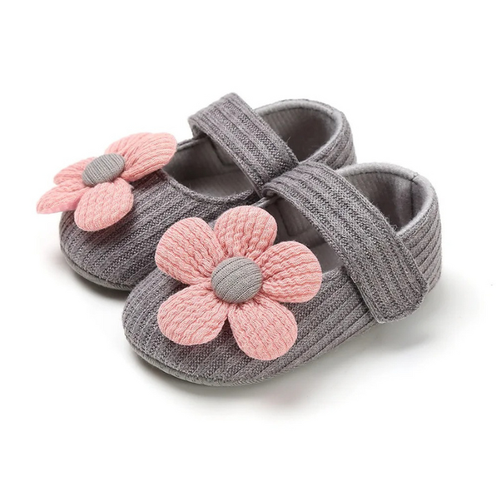 Girls' Shoes - StackStars