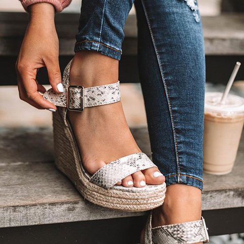 Orthopedic wedge heels with buckle - Mila