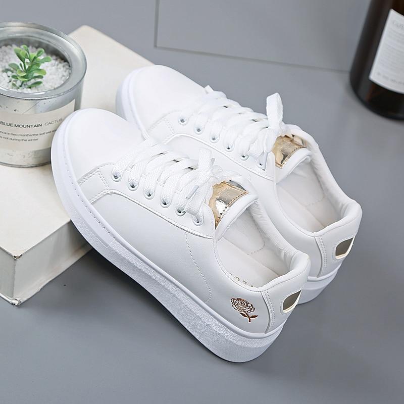 Trendige Damen Sneaker aus Kunstleder mit Metallic-Akzenten – Norell