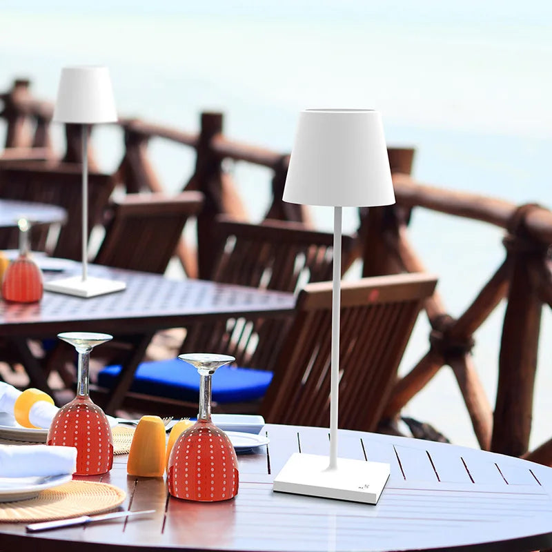 Wireless Rechargeable Table Lamp - Lumière Monsieur
