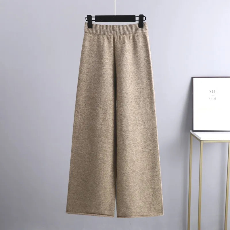 Casual and Stylish Women's Set - Clara