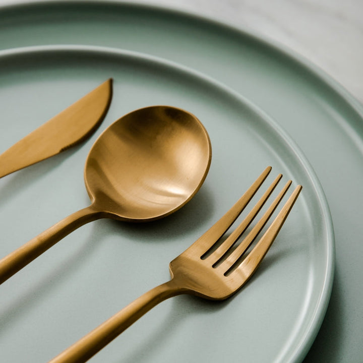 Cubiertos minimalistas para mesas modernas - PureSet