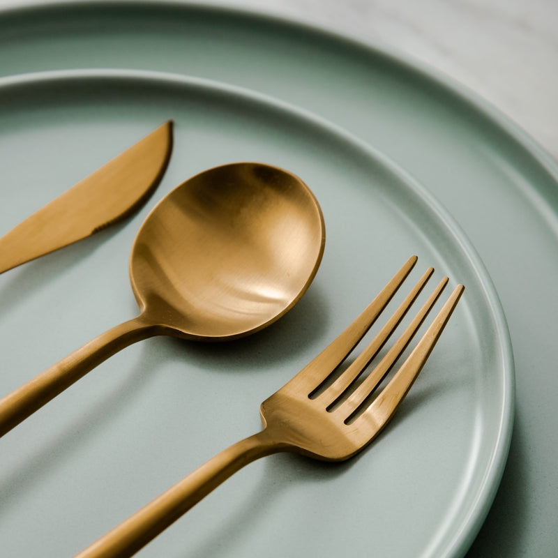 Cubiertos minimalistas para mesas modernas - PureSet