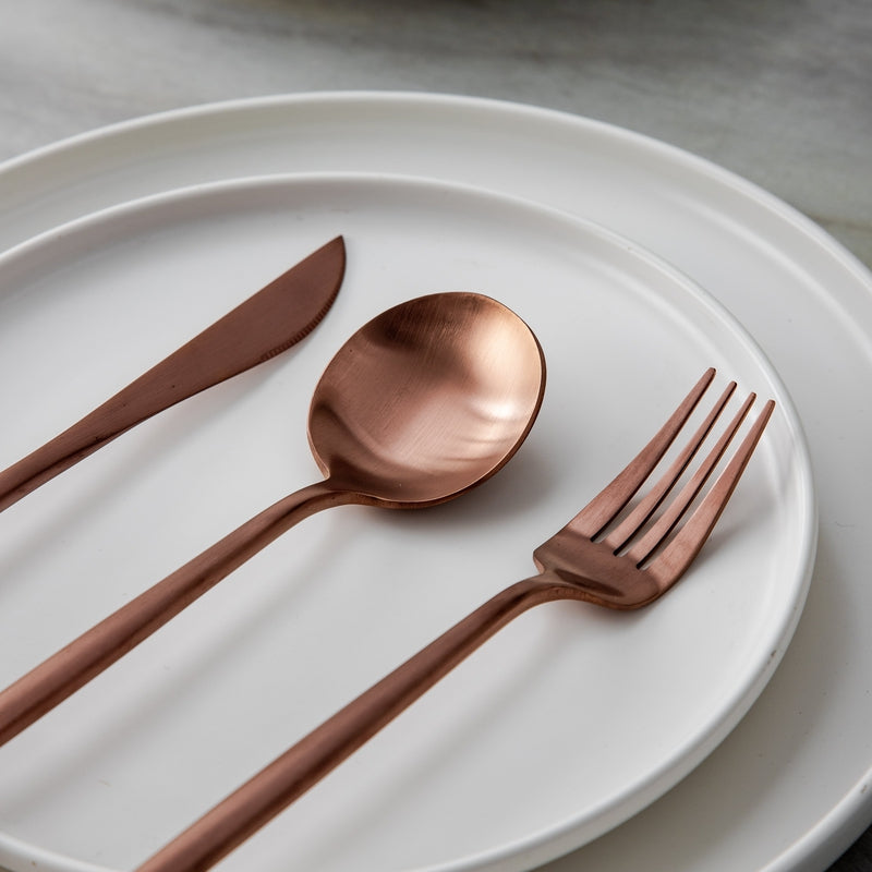 Cubiertos minimalistas para mesas modernas - PureSet