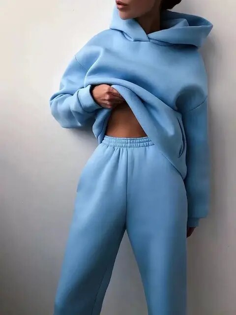 Conjunto de sudadera con capucha y pantalones de chándal para mujer de forro polar – Encanto otoñal de Marivelle