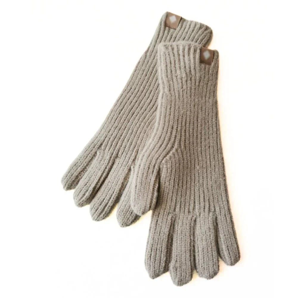 Casual Knitted Women's Gloves - Elara
