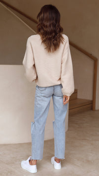 Beige strikket damepullover - Isabella
