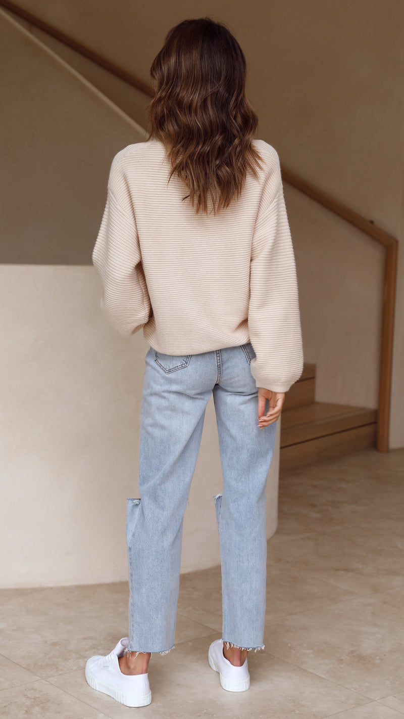 Beige strikket damepullover - Isabella