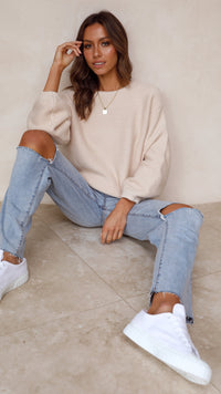 Beige strikket damepullover - Isabella
