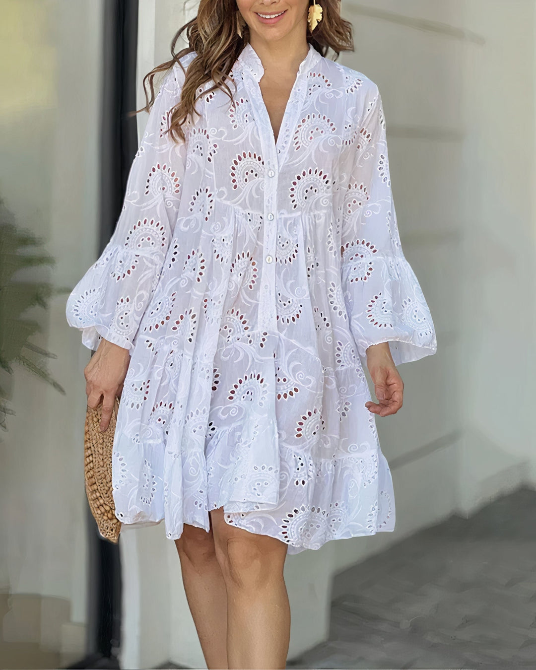 Comfortable summer dress with collar and V-neck – Sarah