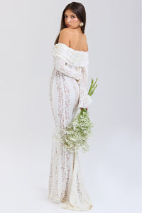Off-shoulder summer maxi dress made of floral lace – Alondra