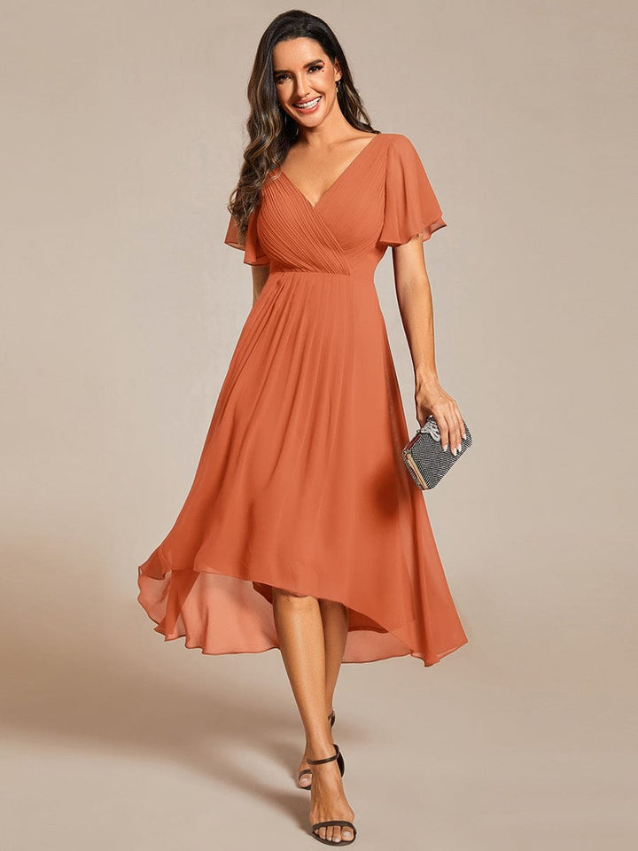 Chiffon Hoch-Tief Hochzeitsgastkleid mit V-Ausschnitt und kurzen Ärmeln 162