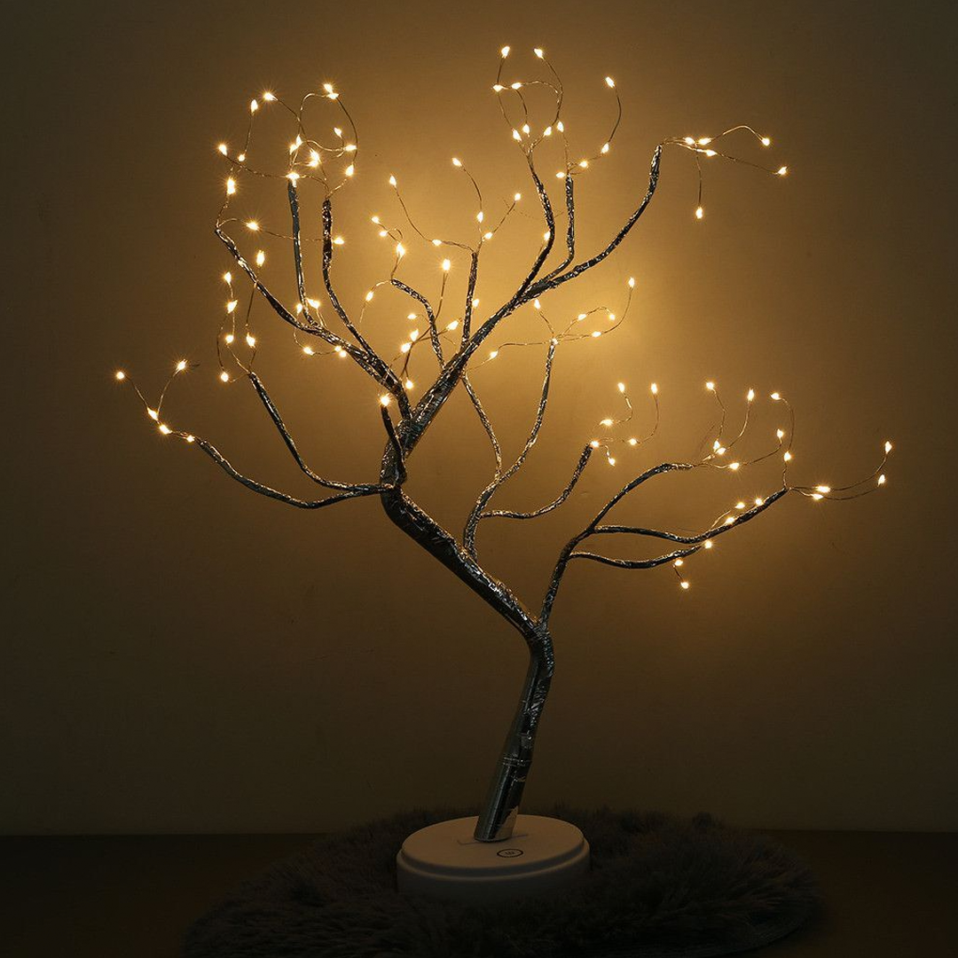 Atmospherically illuminated tree - LumaTree