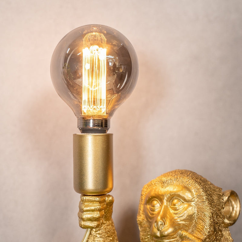 Luksuriøs gylden abe bordlampe – GoldenChimp