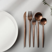 Cubiertos minimalistas para mesas modernas - PureSet