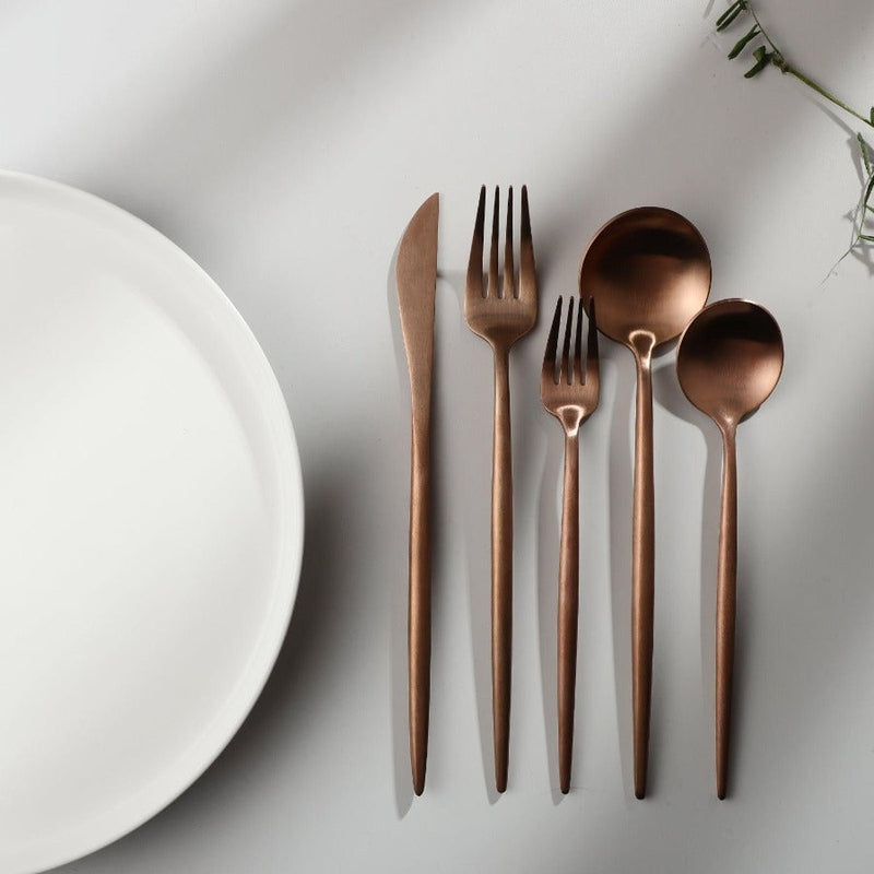 Cubiertos minimalistas para mesas modernas - PureSet