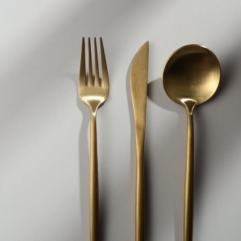 Cubiertos minimalistas para mesas modernas - PureSet