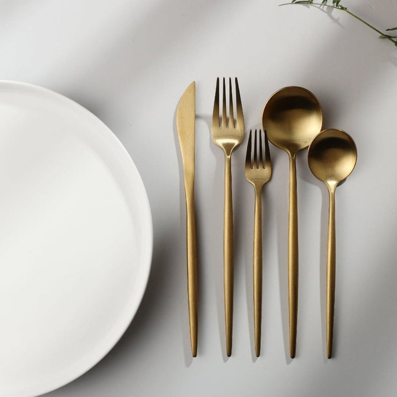 Cubiertos minimalistas para mesas modernas - PureSet