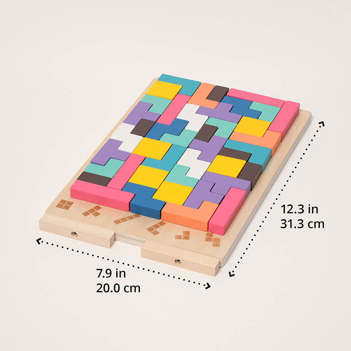 Fertig gelegtes Puzzle auf dem flachen Brett mit Maßangaben zu Länge und Breite. 6