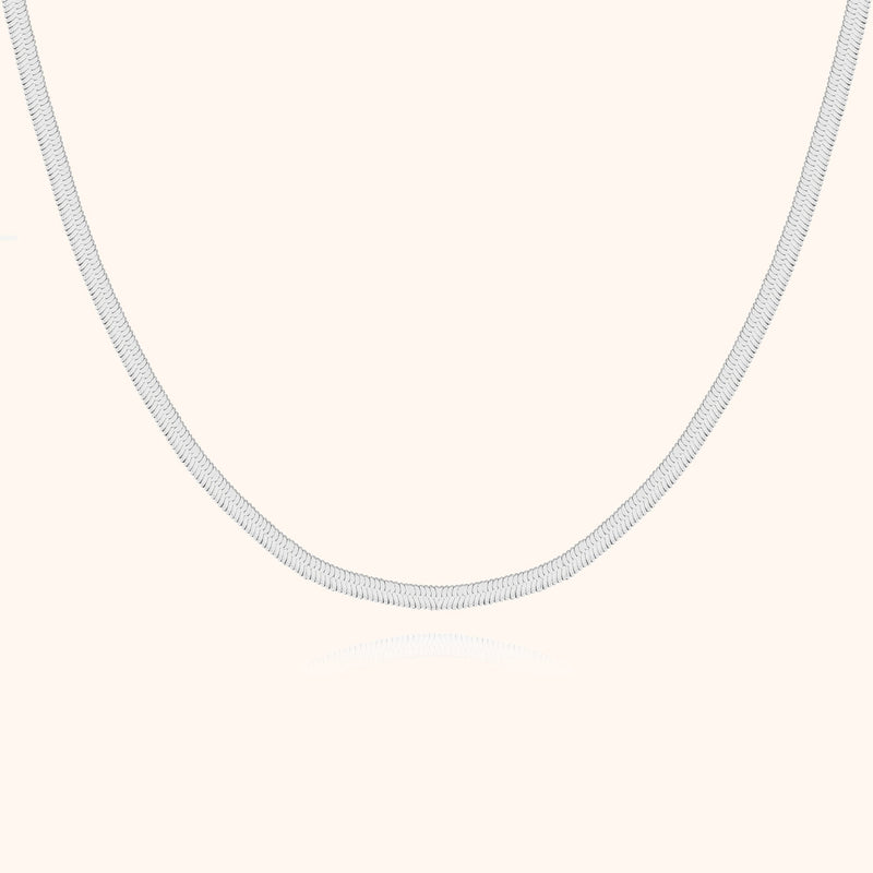 Stylish Flat Chain – Helena
