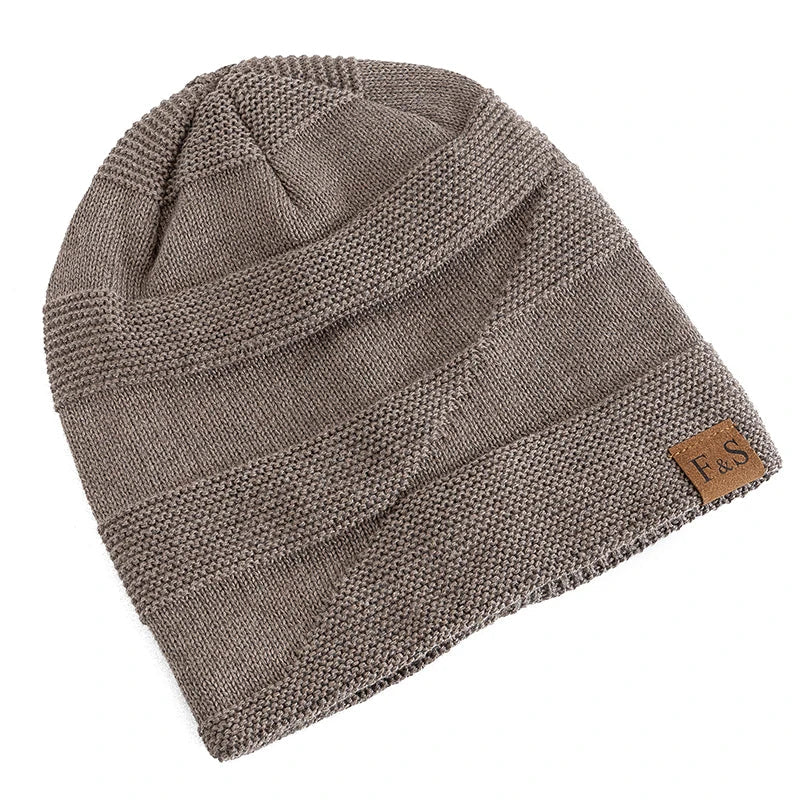 Warm winter hat with fleece lining - Luna