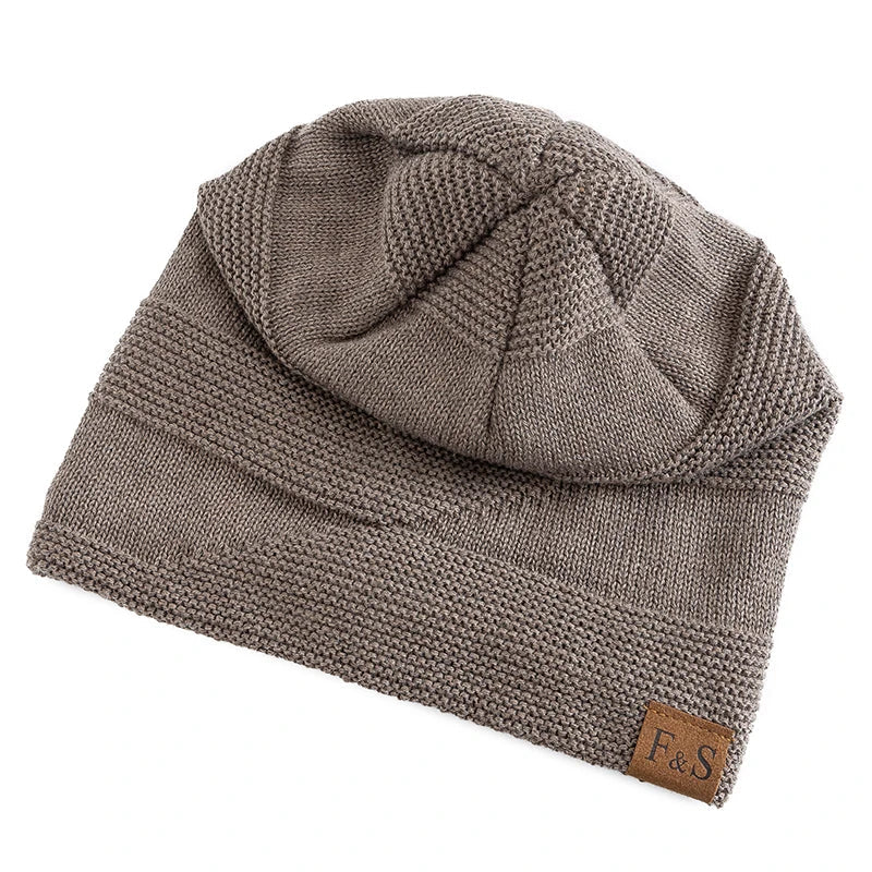 Warm winter hat with fleece lining - Luna