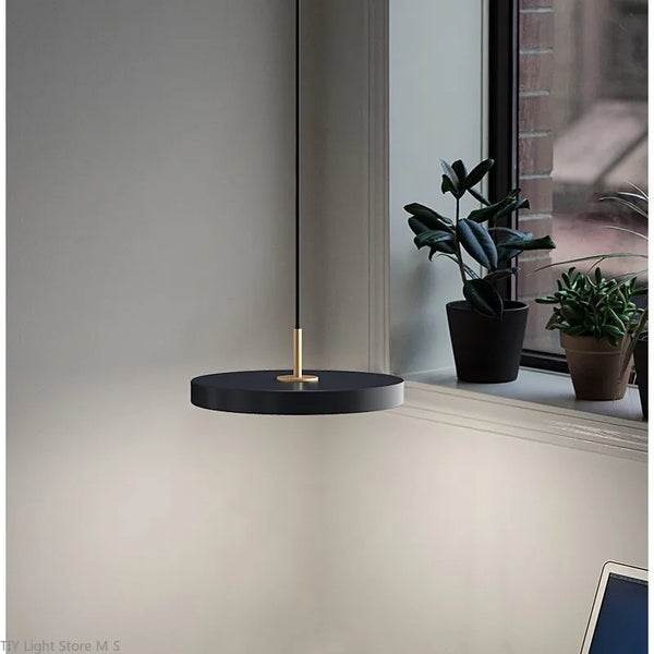 Scandinavian Pendant Light with Minimalist Design - Lyssa