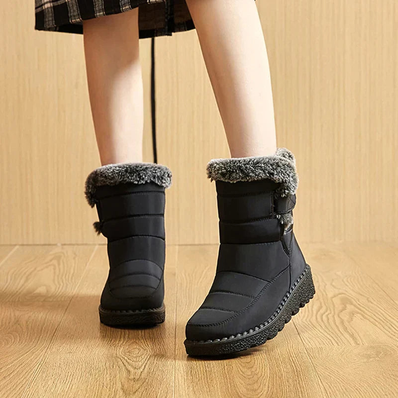 Versatile Women's Winter Boots - Luna