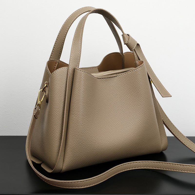 Stylish Women's Handbag - Isabella