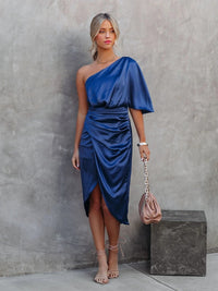 Satin dress with one-shoulder cut & slit – Alina