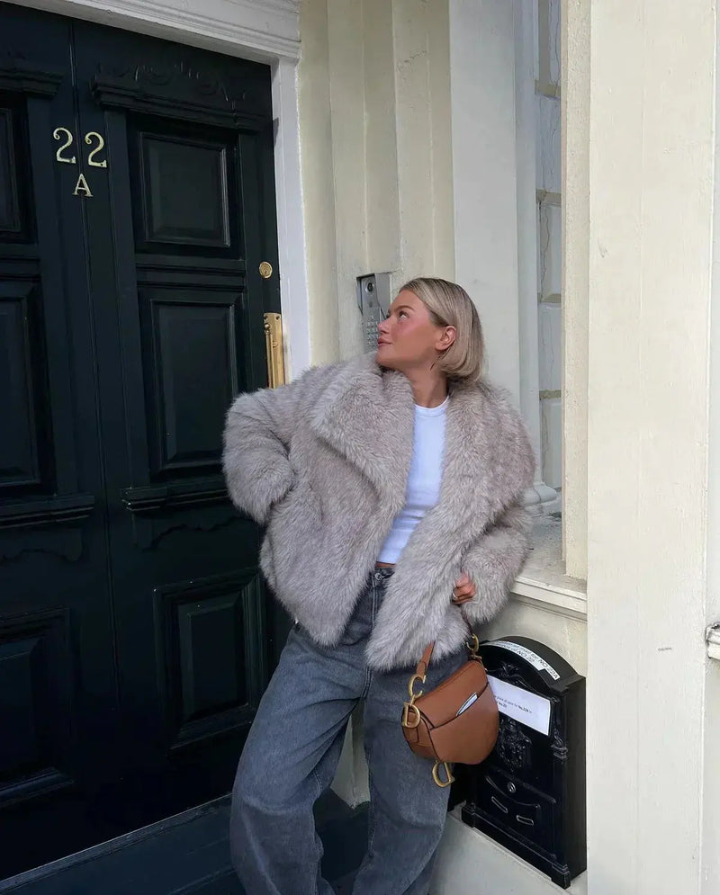 Dame imiteret pelsjakke - Olivia