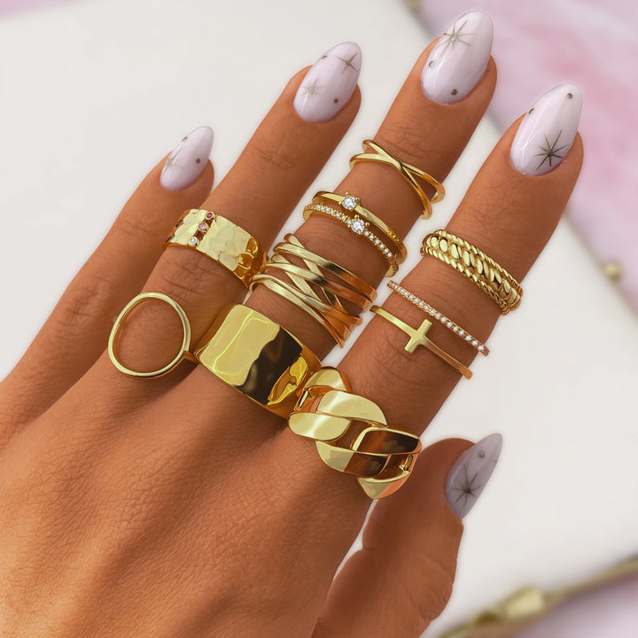 Stilfuld dobbeltkors-ring – Calindra