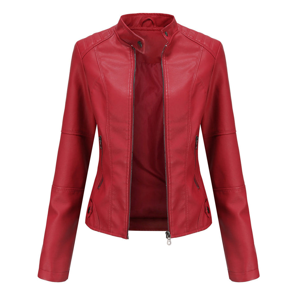 Rote Damenlederjacke, Reißverschluss, modisch, elegant, hochwertig, Biker-Stil.