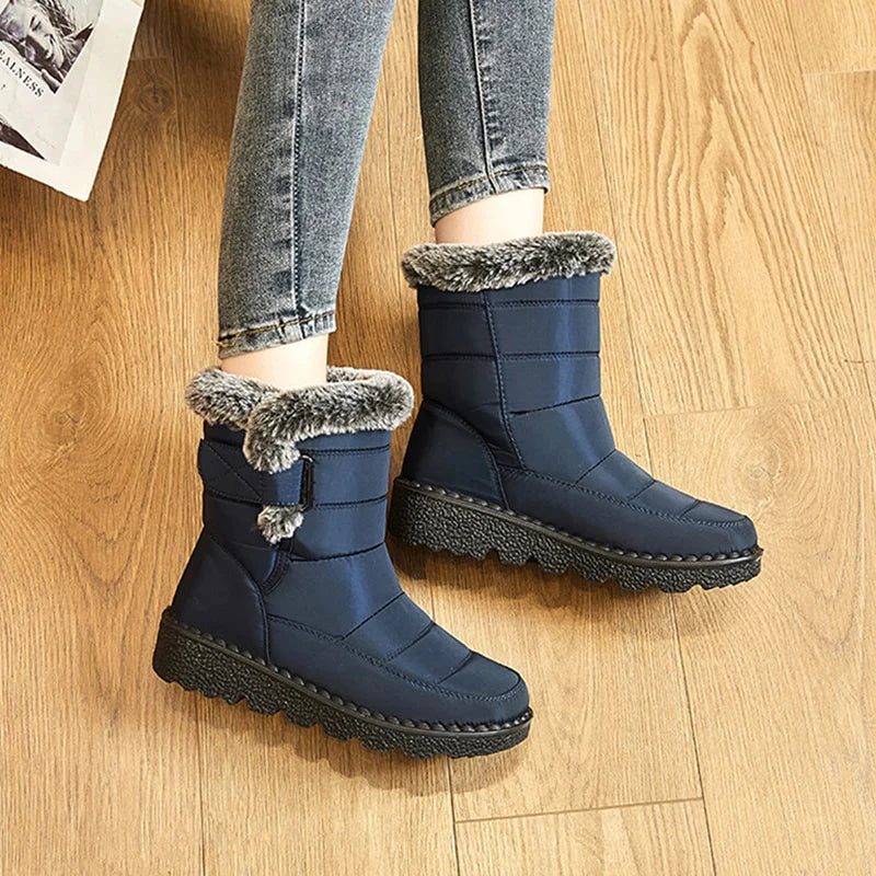 Versatile Women's Winter Boots - Luna